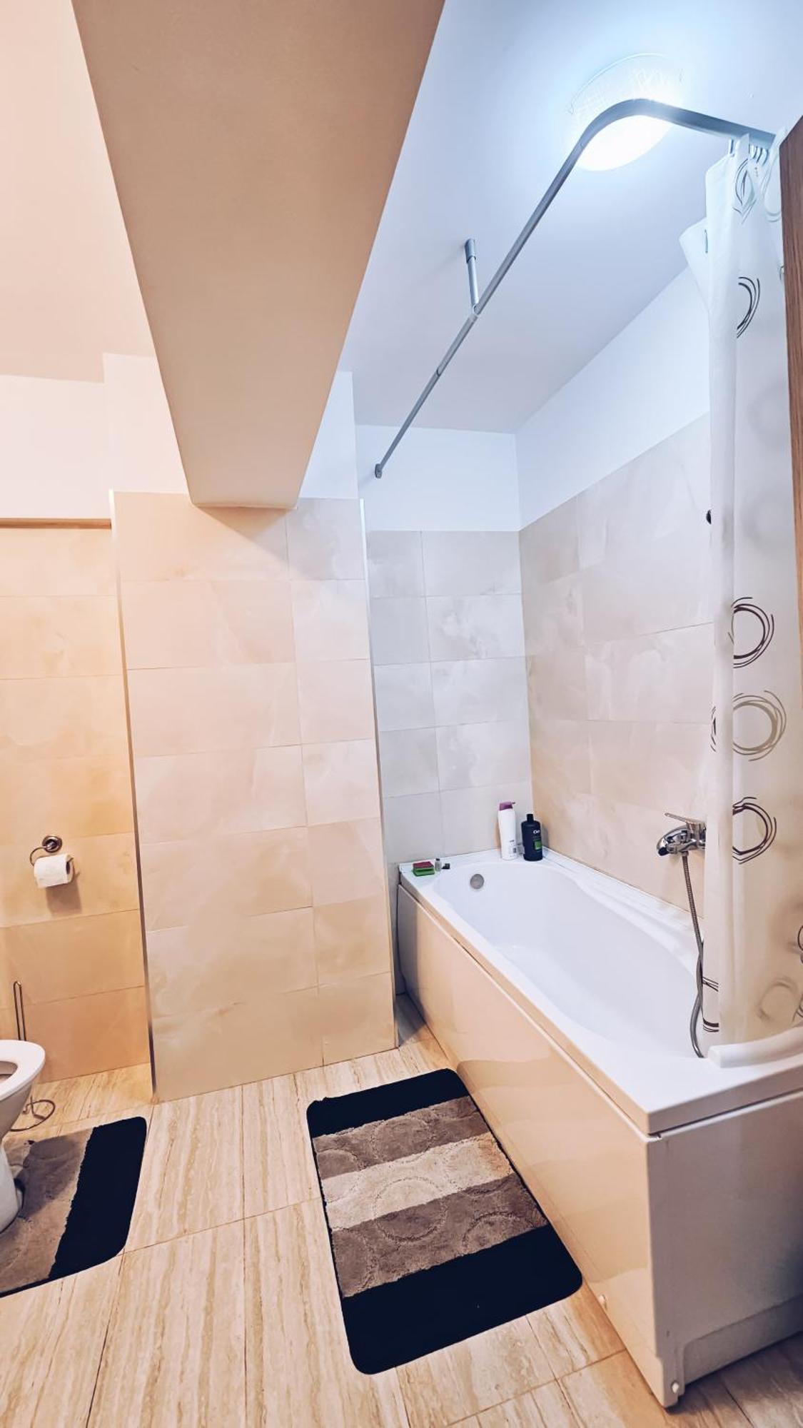 Apartament Dem Radulescu 3 Camere! Ramnicu Valcea Exterior photo